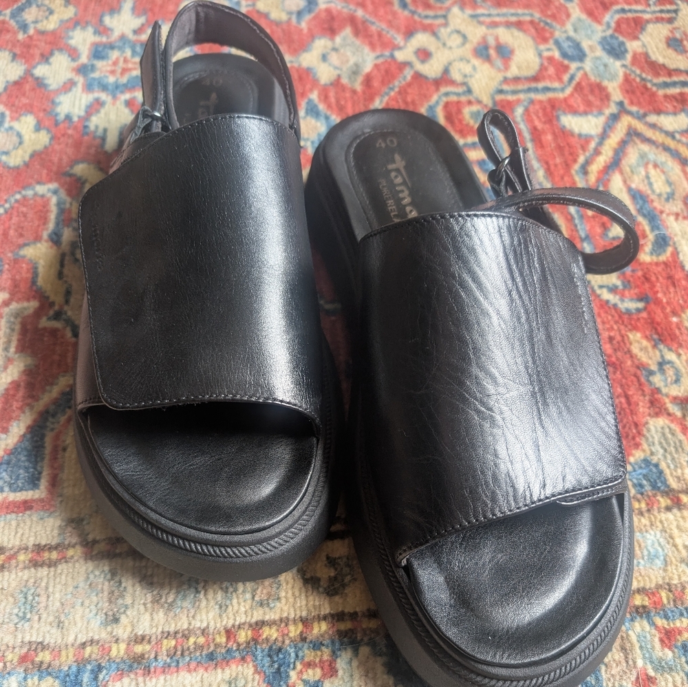 Tamaris, Slingback, Platform, Leather Sandals NWOT